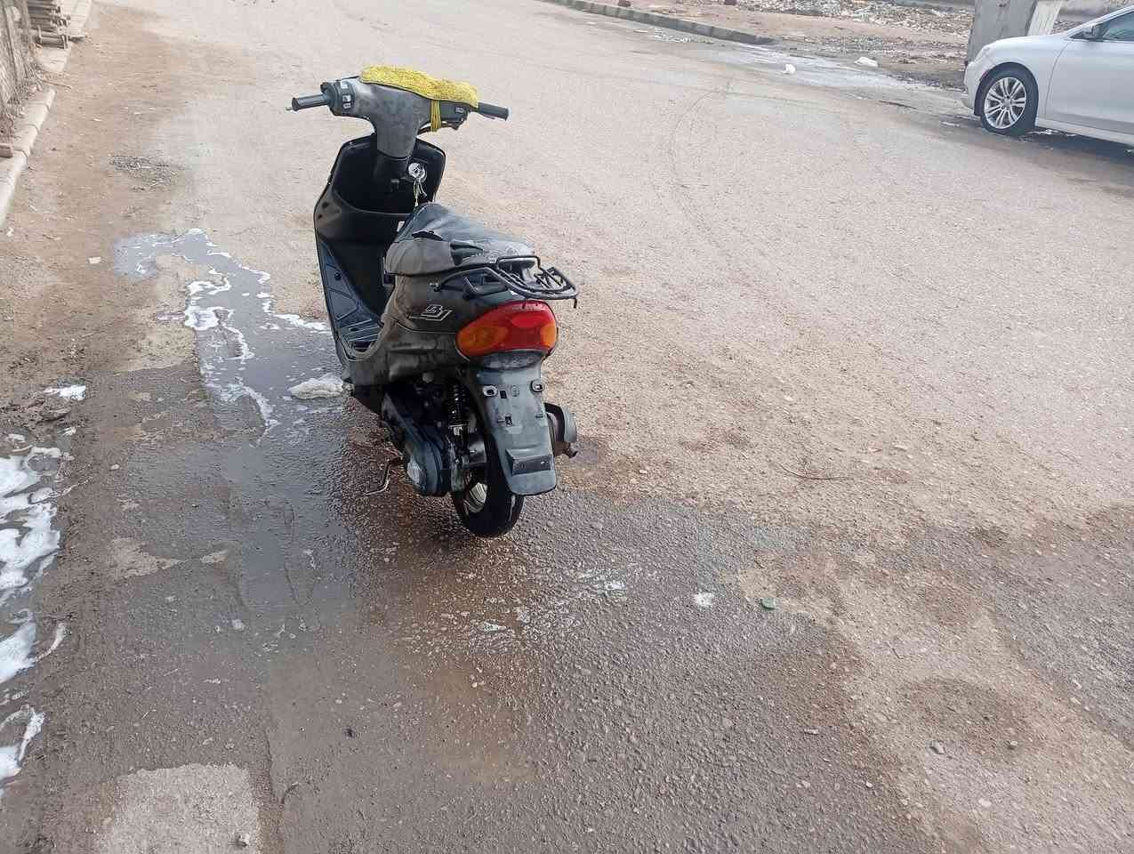 يا الله سلام عليكم شباب دراجه ياماها تسعه كفاله عامه مكينه ما مفتوحه كفرات وسط نضافه وكيله بحي الحسين للعلم دراجه اوراق مكان العماره قرب السيطره القديم مال المدثره *********** متواجد فيس وتساب
