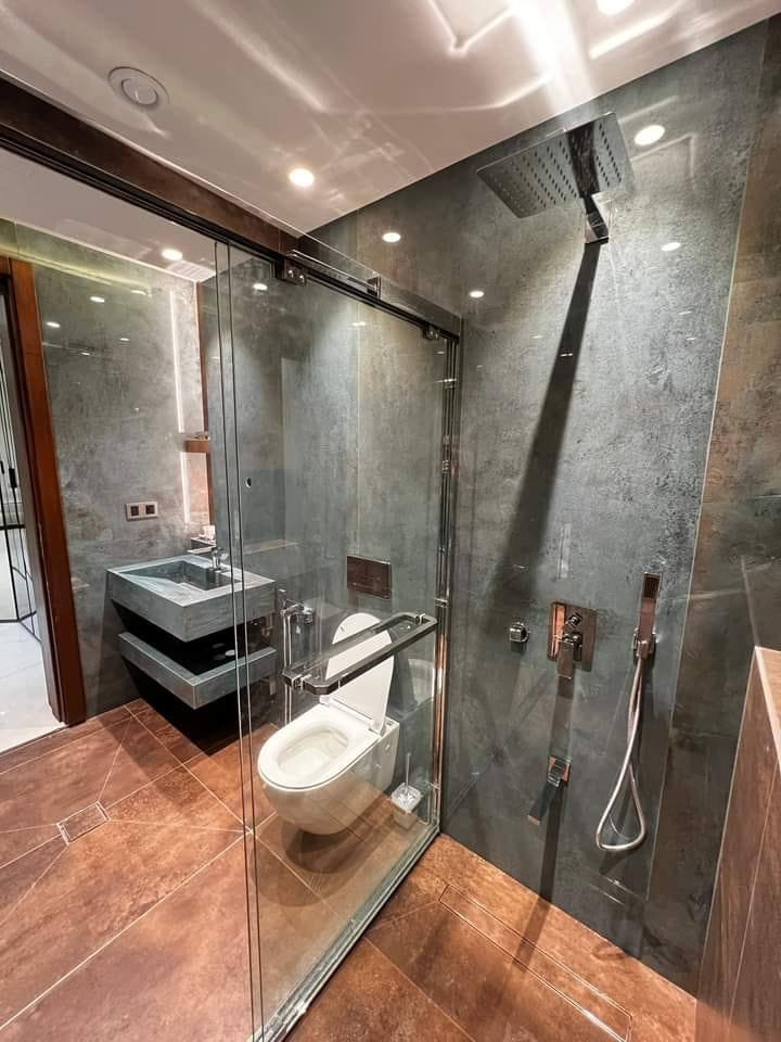 كادر عمل للبورسلين جدران ارضيه بغداد وتساب ***********
