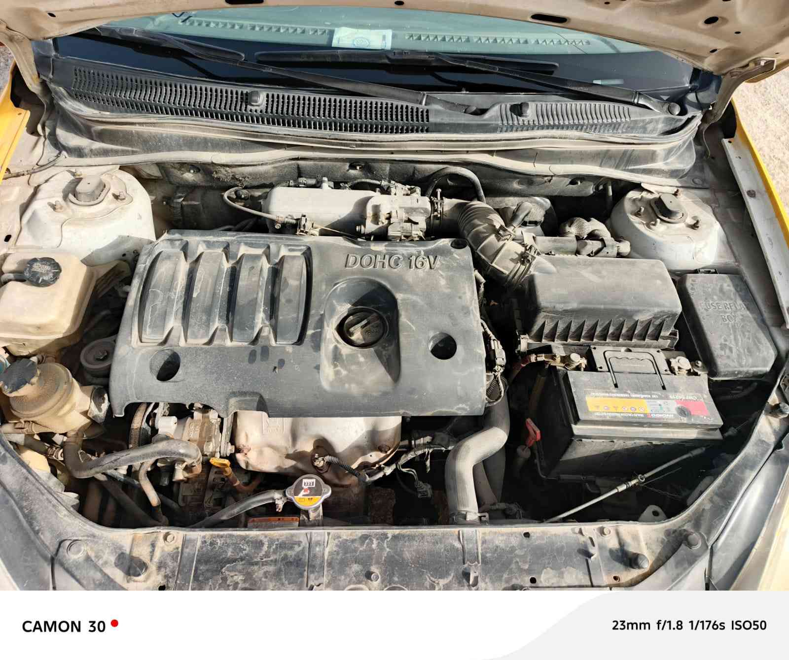 اكسنت 2008خليج مكينه 1600دوش مكفوله 
السعر 77وبيه مجال سياره حلوه ونضيفه مكاني مطيحه 
*********** البصرة, العراق
