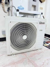 سبلت Gibsonجديد نضافه 100مستعجل على بيعته محتاز سعر 800 لاستفسار الاتص...