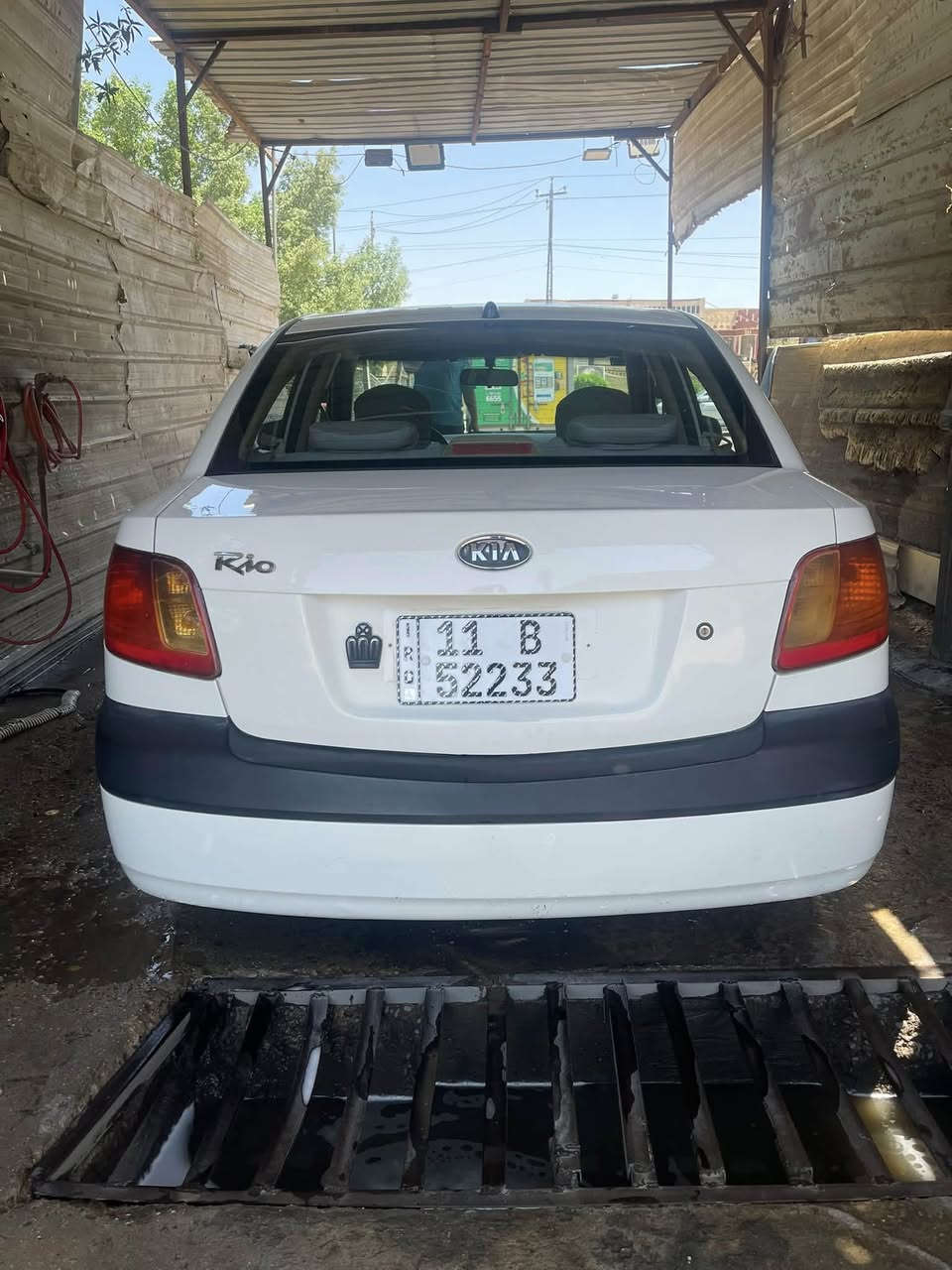 سلام عليكم كيا ريو خليجي لون ابيض محرك 1400 موديل 2009 سونار مرفوق ويه الصور بيهه خيط بخار 
مكان بغداد حي الجهاد السعر 87 وبيهه مجال للطيبين
***********
