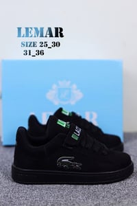 لاكوست • حذاء ولادي • جلد الغزال