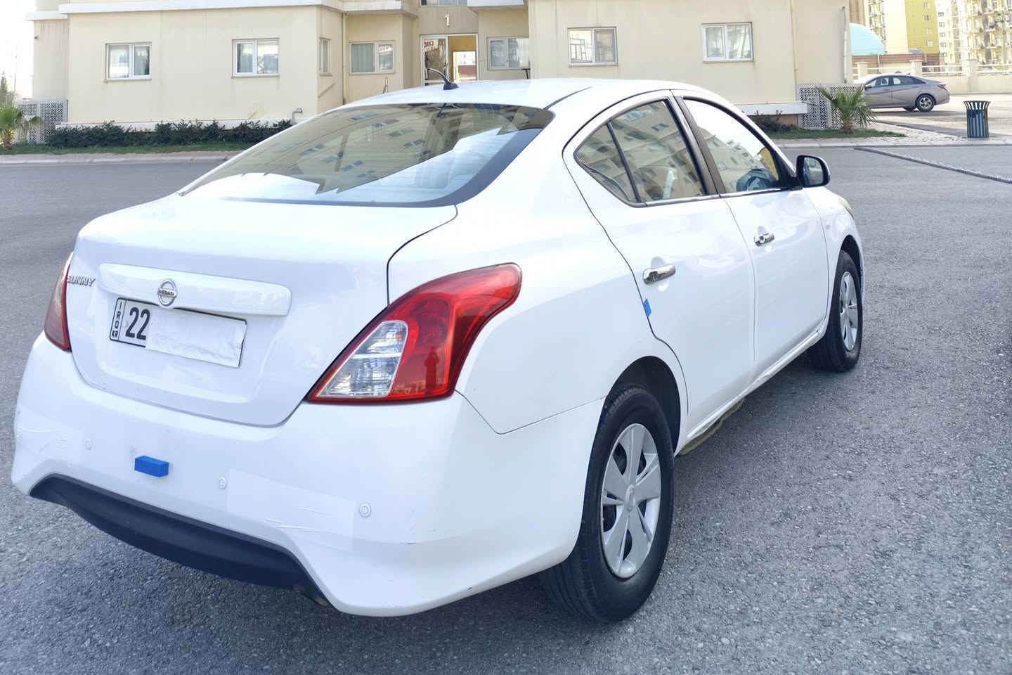 نیسان سەنی 2020 گێڕ ئۆتۆماتیک 
٣ پارچە سبوغی هەیە
پشت و پێشی کەپسە
160کم ڕۆشتووە
سەنەوی و رەقەمی نوێیە
زۆر بە جوان و خاوێنە ماوەتەوە 

سعر : داوای بکە لە کۆمێنت ڕاستەوخۆ بۆت دێت 🤖 

گێڕ و مەکینە بەشەرت ماڵی دۆستە 
تەقە و رەقەی تێدا نیە 

بۆ زانیاری زیاتر پەیوەندی بە خاوەنی 

***********
