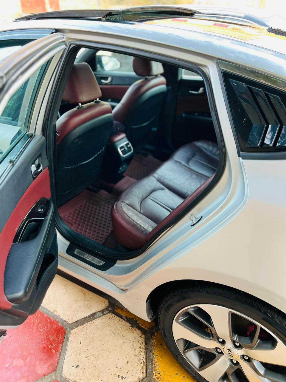 كيا موديل 17 خليجي بيه رش سونار بل منشور فول مواصفات اعلا فئه بل كيا مايحتاج اذكر المواصفات رقم بغداد تحويل مباشر هزه جديده السعر 125 او مراوس حسب القناعه محرك 2000 تيربو كير محرك تبريد حداديه تخم تاير باتري مكفولات سياره جاهزه مكاني ذي قار الاسكان الصناعي *********** اسيا *********** بغداد, العراق
