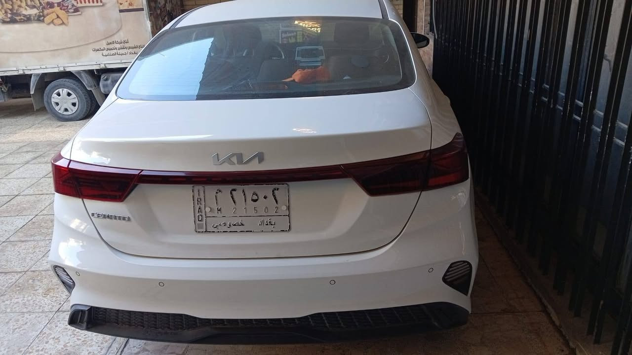 كيا سيراتو ٢٠٢٣ محرك ٢٠٠٠ ماشيه ١٢ الف أريده ١٧٧ ورقه بيه مجال مكان سياره حي الجامعه ***********
