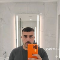 آيفون • برتقالي • حالة ممتازة