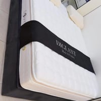 للبيع بداعي السفر دوشك طبي 3 طبقات جديد استخدام اسبوع فقط مكفول من الخ...