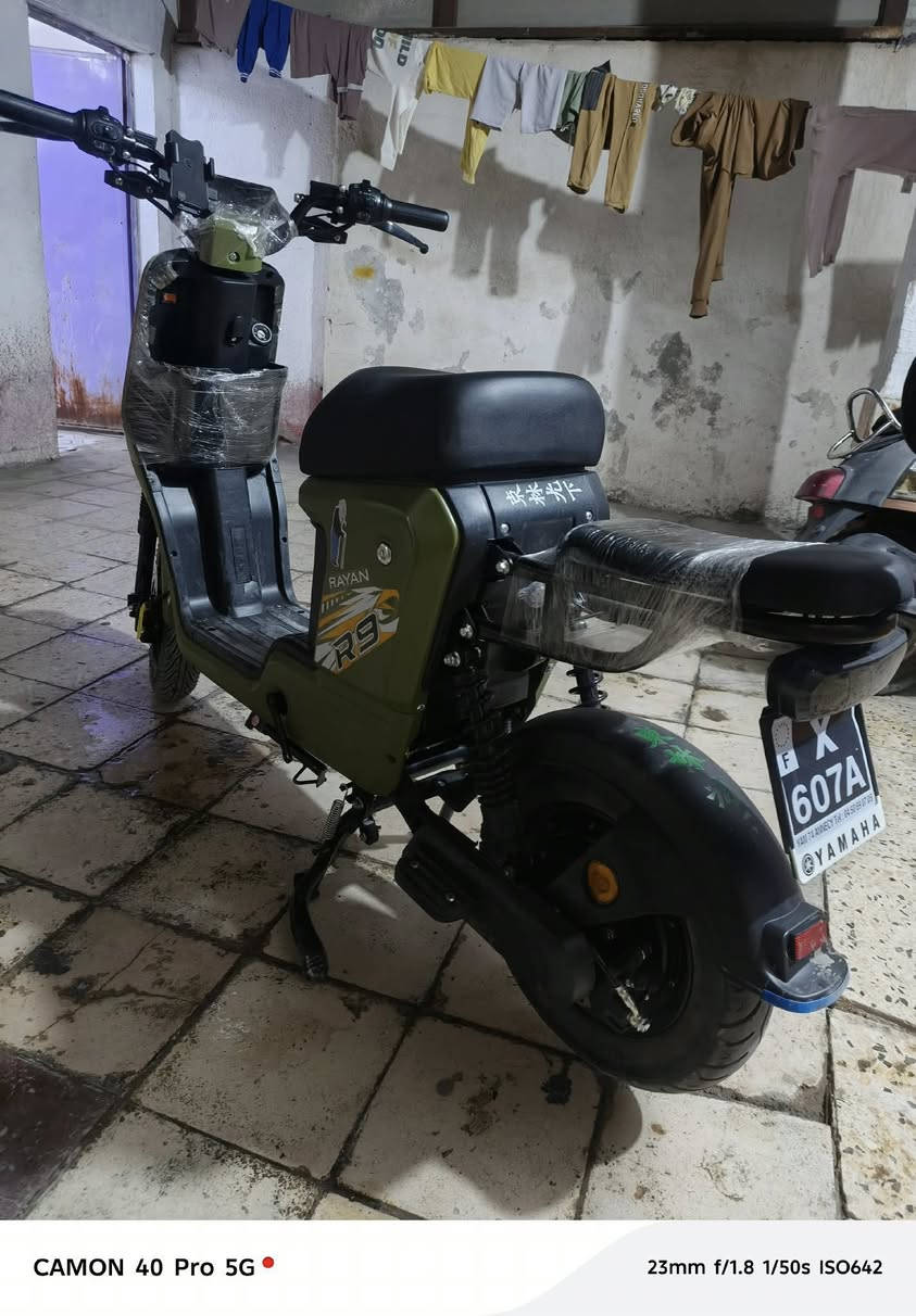 مكلف بل نشر
السلام عليكم مكلف بل نشر ار تسعه مديل 25دراجه جديده مامتعوبه شركه ريان معروفه بل سوك لون مميز زيتوني دراجه كل نقص مابيها بطاريات 5 سرعتها حقيقيه بل شاشه 70 دراجه ثلاث سرع مواصفاتها معروفه تجي شاشه تعرض عطل نسبه شحن كيلو متر تمشي بي لايت عالي ناصي مع سكن نضام بك ترجع ليوره بريكات هيدروليك دهن مع حساسات اشاير يمنه يسره رباعيه بريك دبلات جوبلس وره امامي غاز تايرات جدد دراجه كل نقص مابيها مابيها اي عطل السعر 450بيها مجال بسيط مكاني بزيدناويه الرقم ***********
