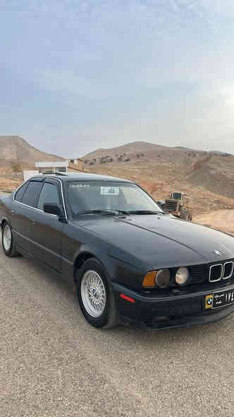 فرۆشتنی خیرا 15 $ وەرەقە قوفڵی تکایە بۆ معامەلە پەیوەندی مەکە علوجە مودیل 1992 مەکینە 520 گیڕ عادیە نە موسە نە بڕاوەیە پیشی کەپسە پشتی جەمپیکی بجوکی پیوەیە سەیارەکە هەمو گیانی بەشەرت *********** كويسينجاك
