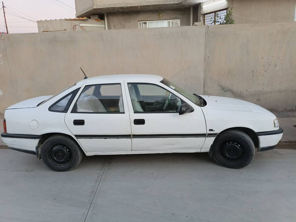 للبيع فكتره حجم 18
 موديل 1991
كير ومكينه شرط
دفتر بنزين
تحويل ثاني يوم سنويه ساقطه من 2022
سعر 30بي مجال عنون كركوك اسره مففودين 
*********** كركوك, العراق
