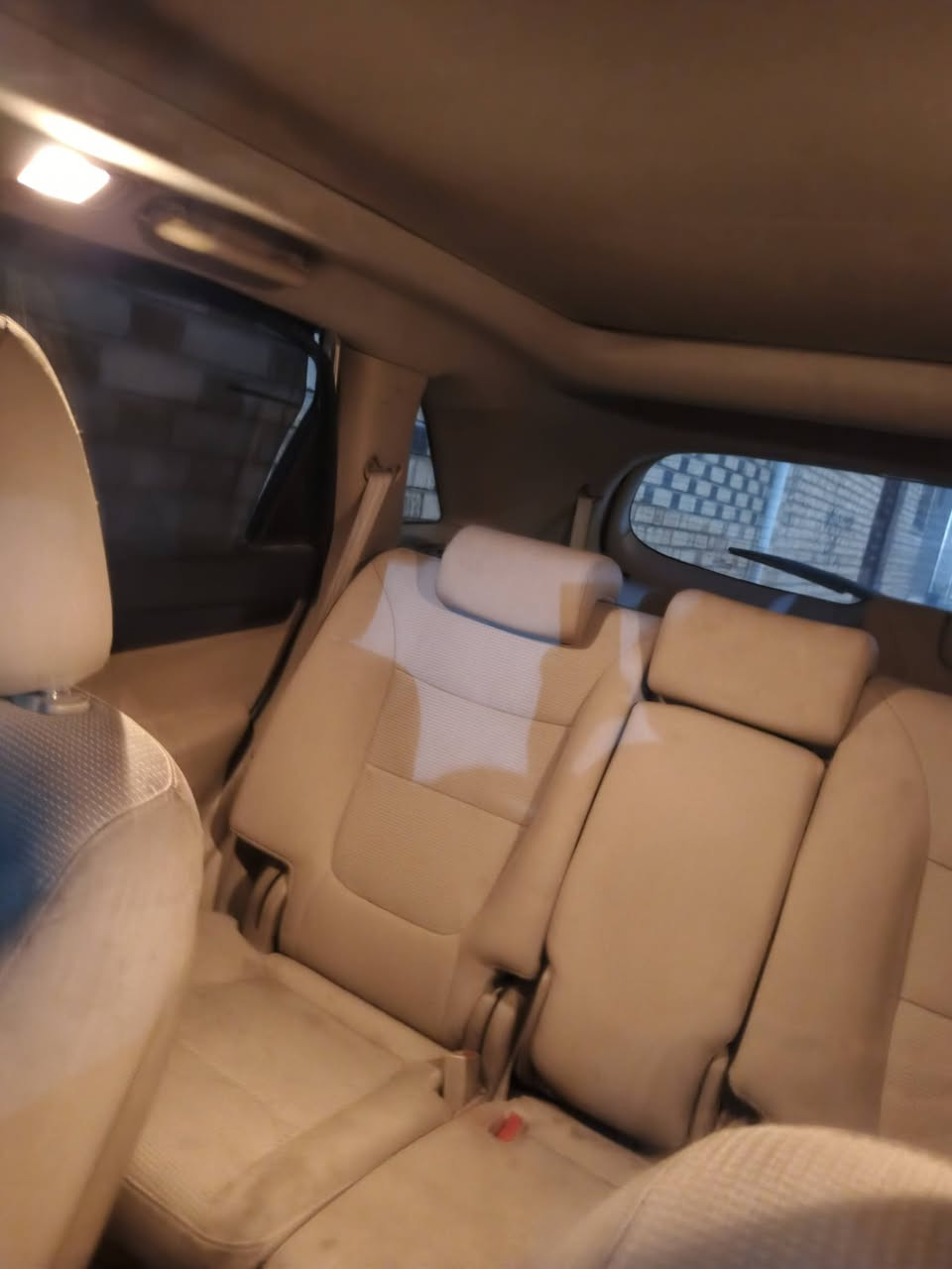سورنتو ستة سلندر سبعة راكب خليجي محرك مفتوح ومبدل خليجي....
بيها ضربة بسيطة وخدوش اللي يريد يدخلي خاص
_ بانوراما.. تحتاج صيانة
_ فور ويل AWD
_ ويل 19
_ كامرا وحساسات خلفية
تحكمات ستيرن
سنوية اربيل منتهية من سنة 2017

رايدها ب 145
***********
مكانها النجف

