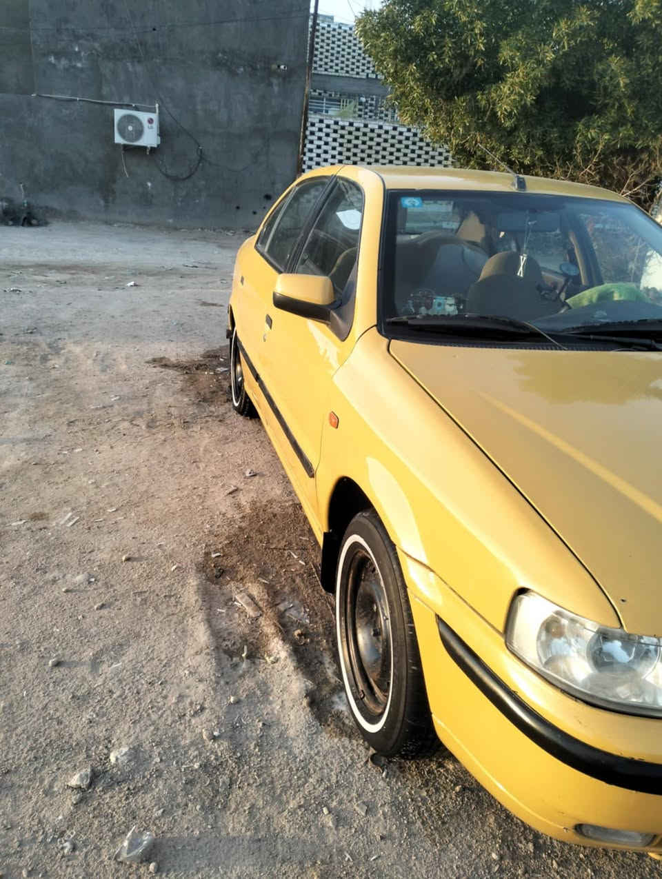 سمند للبيع سياره مال جناي مامتعوبه سياره جاهزه من كلشي مكينه وكير بلجيس تبريد تتفه تخم تاير سياره بسمي سنويه ل 30 مصفره من كلشي موديل 11 السعر 45 ورقه وبيه مجال بصيط مكاني نجف ***********
