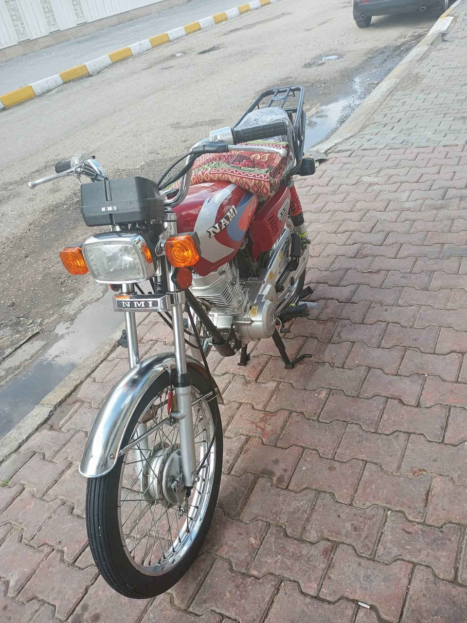 اسلام عليكم دراجه نامه اصولي موديل 23 دراجه نضيفه  بس الكامره ضلمته مكاني كربلا الحر السعر مليون 450
***********
