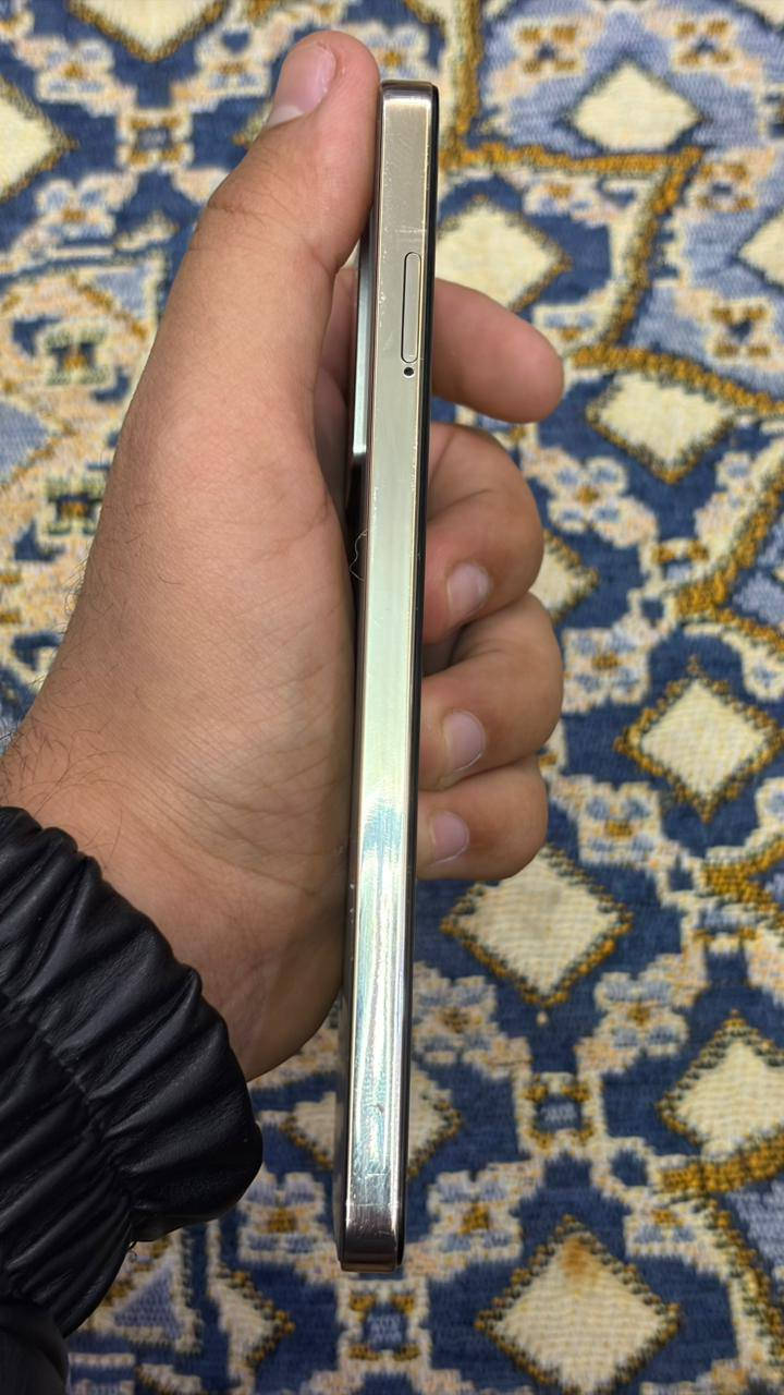 انفنكس
انفنكس نوت 30برو 
الذاكره 256
 جهاز نضافه 100 زلغه مابي 
فقط طافي اعتقد الايسي شحن عاطل 
والنضيف مالته حاليا دا ينباع 250


**إذا كنت صاحب هذا الإعلان وتريد حذفه لأي سبب، رجاءا أرسل رسالة إلى الدعم الفني**