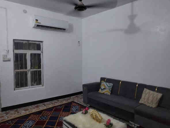 #يالله (اللهم صل على محمد وآل محمد)

#بيت زراعي 128 متر للبيع ✅

يحتوي على غرفه 6 ×4 وصاله 8 ×4 وإستقبال 5 ×4

وصحيات خارجيه ومطبخ وطارمه ومنور

خدمات متكامله من ماء ومجاري وكهرباء وتبليط بالباب

#البناء بلوك كهربائي عكاده 🔑

#العنوان ناحية أور (السديناويه) شارع المستوصف

#السعر 45 وبيه مجال قليل 💸

للإستفسار الإتصال على الرقم *********** 
.........................................................
#مستعدين  لإستقبال جميع العروض في محافظة ذي قار وخاصةََ (مركز الناصريه) والمناطق المجاوره لها ماعليك سوى التواصل على الرقم المذكور أعلاه.. شعندك دزه وراح نبيعه بأسرع وقت ممكن إن شاء الله 

#شعارنا الوحيد في العمل هو (الصدق// والأمانة)

#متابعة البيج لطفاََ وليس أمراََ 🙏لتصلكم كل العروض الجديده 🌹
