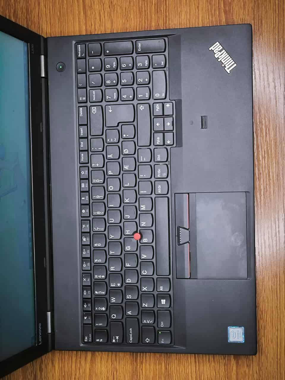 Lenovo ThinkPad L570.          سلام عليكم للبيع 

معالج كوراي فايف الجيل السابع
رام 8 كيكا ددر4 قابل للتطوير 
هارد 256 كيكا سسد قابل للتطوير
حجم 15.6 انج  دقة اجدي
كرت شاشة انتل 4 كيكا داخلي 
تحتوي على منفذ اقراص 
نضافة عالية وتخبل 
سعر التسويق كامل : 250الف بيهه مجال للشراي


**إذا كنت صاحب هذا الإعلان وتريد حذفه لأي سبب، رجاءا أرسل رسالة إلى الدعم الفني**