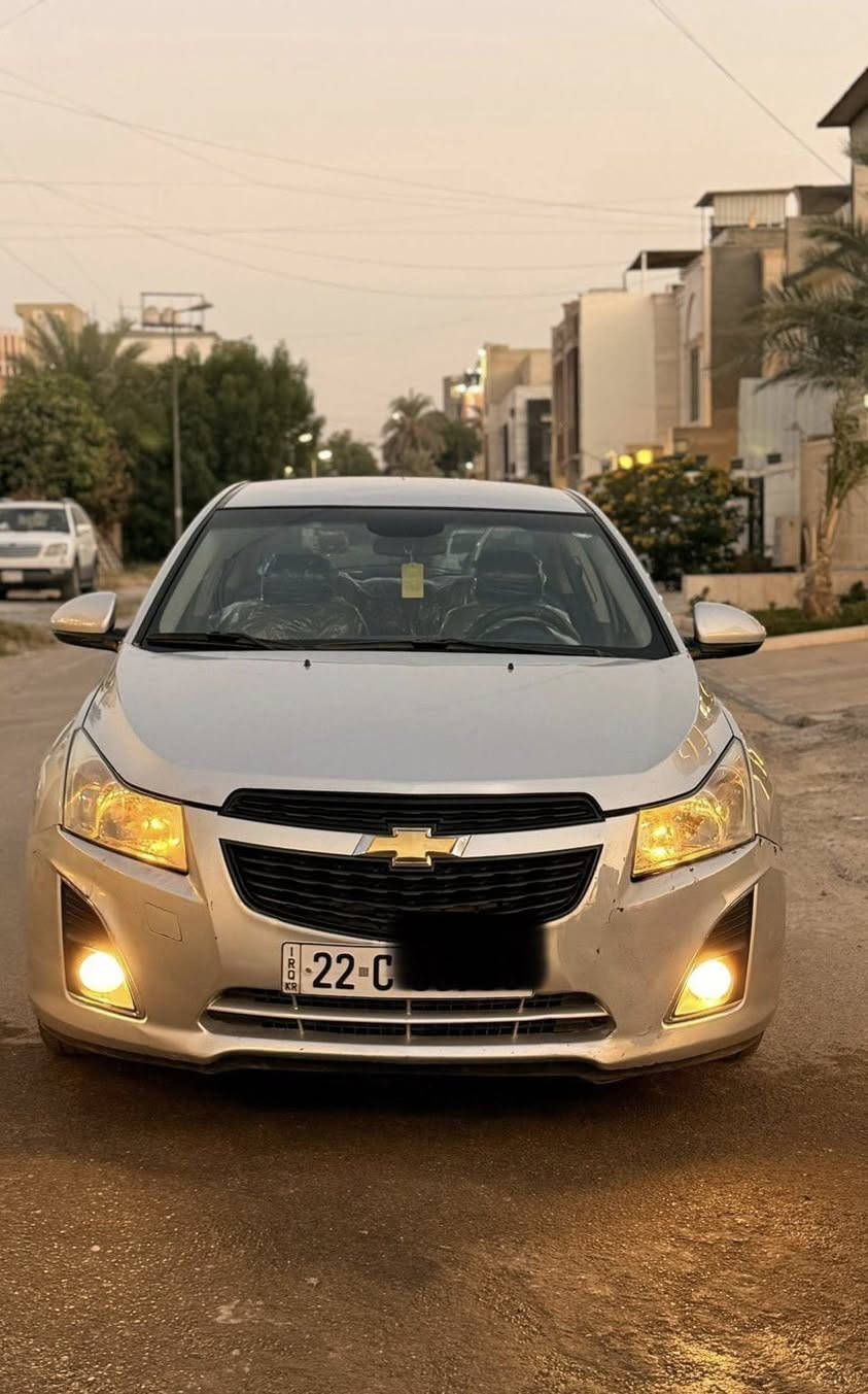 كروز 2013 خليجي محرك  ايكو تيك 1800 Ltz رقم شمالي بيها باب خلفي عكس السايق صاحبه موجود بغداد وعندي وكاله ويريد يحول عليها ادامه كامله بلكات نوزلات دسكات بطاريه جديده مي راديتر جديد دهن اصلي السعر 72 سبب البيع قلة الغراض بالفلوجة الكروزات قليله


**إذا كنت صاحب هذا الإعلان وتريد حذفه لأي سبب، رجاءا أرسل رسالة إلى الدعم الفني**