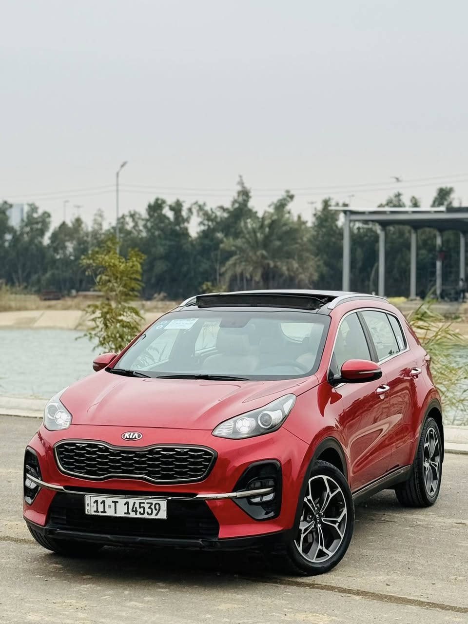 السلام عليكم
كيا سبورتج خليجي جيتي لاين موديل 2020
 الشركة الدولية ع ايد وحدة من الزيرو
ماشية72 حقيقي
فول مواصفات ١/١ معروفة 
محرك ٢٠٠٠ دوش 
رقم بغداد تحويل ثاني يوم
مكفولة عام من الصبغ والتبديل 
بانوراما.
بصمة دخول وتشغيل.
سايد بريك بصمة.
مانع منحدرات.
شاشة كبيرة.
اريل نفكيشن.
شاحن واير ليس .
تشغيل عن بعد
شفتات سرعة.
اوتو هولد.
جنطة كهرباء.
كشنات جلد بلادي و كهرباء.
.داخل لونين حمصي واسود.
حساس امامي وخلفي.
خمسه ويل كب .
قطعتين تبريد بيانو.
كامرة خلفيه.
تحكم ستيرن.
شاشه قرائه الاعطال
 .3 انضمة قيادة  
سيارة جاهزة من كل النواحي صدر تايرات
السعر١٩٣ بيه مجال بسيط جدا
الاستفسار***********
العنوان بغداد
