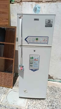 ثلاجة • جديدة • بيع مستعجل