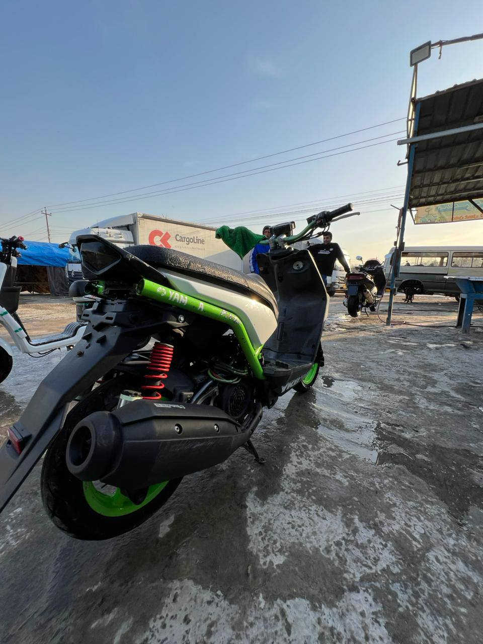 سلام عليكم شباب سكنس جبلي البيع دراجه نضيفه بلاديه مكينه رياضي كلج رياضي دراجه رياضيه فوله عنوان بغداد جسر ديالى رايدهه مليون ١٠٠بيهه مجال ***********
