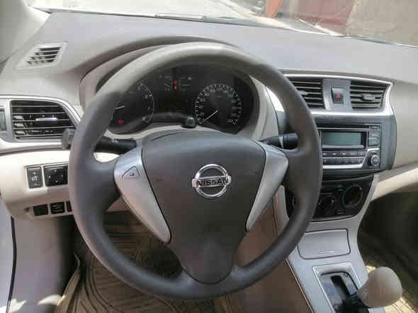 نيسان سنترا 2020 خليجي
سنويه منتهي ٢٠٢٤شهر ١٢
ماشي ٨٥٠٠٠ كم
ضررها باب ونص صبغ
گير محىرك بشرط
سعره ١٣٢ ورقه معامله
موبايل ***********
