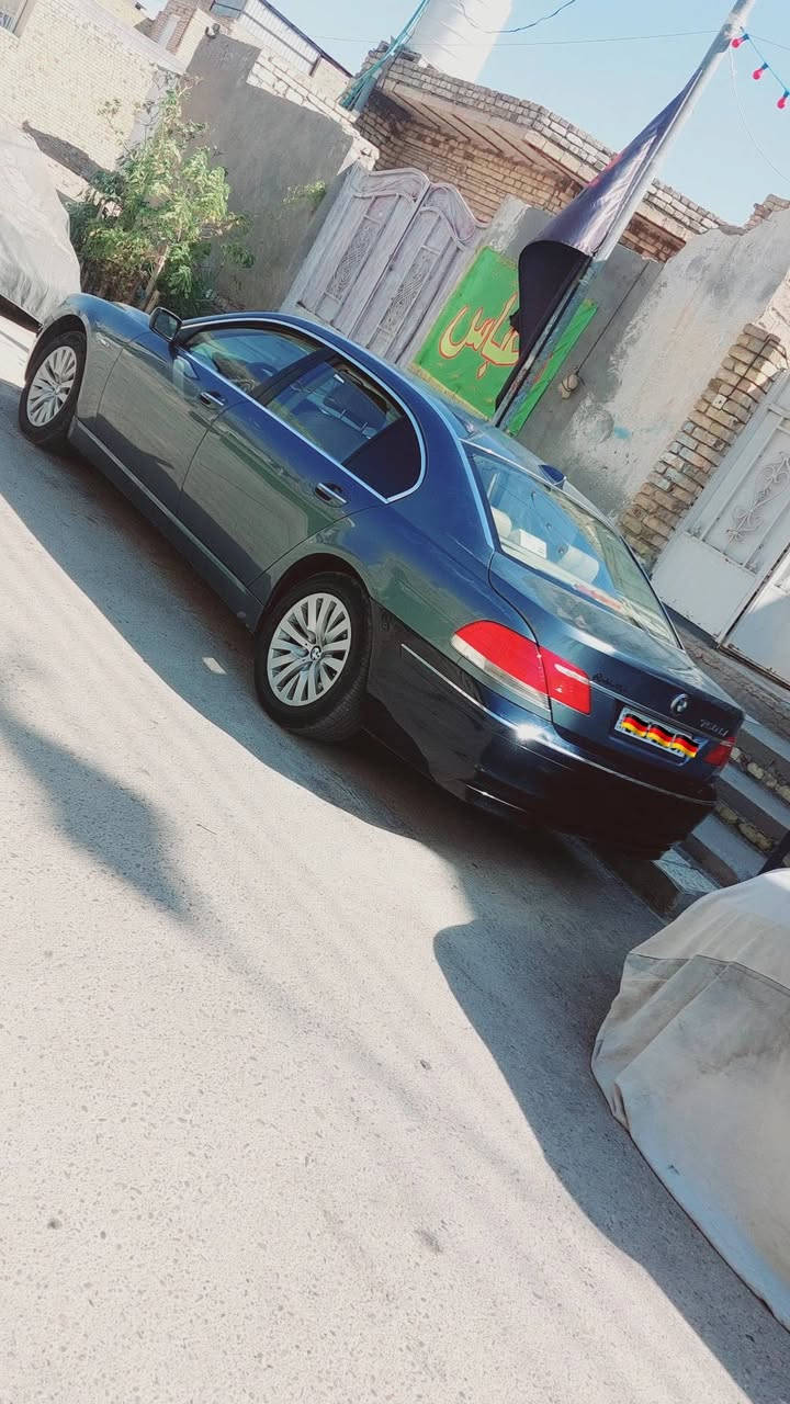 سلام عليكم ...BMW أدواات باخره مديل 2009 متوم طبق الأصل سياره فول مواصفات خليجيه حجم 750Li باب طويل رئاسي ثلاجه فتحه جلد 8 قطع تبريد  جاهزه ع تمام مال جناي تبريد فول حداديه تخم تاير واحلى من الصوره السعر ٦٥ قابل للتفاوض...***********  محافظة ميسان
