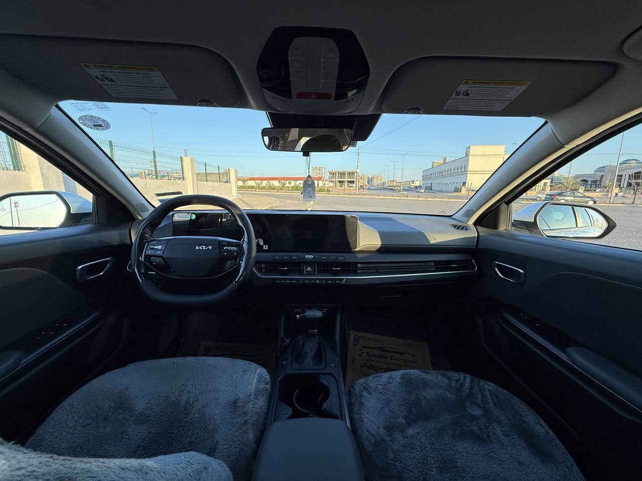 کیا k4 2025 مواسەفات: LX  کلین تایتل 
تەنها 9000 کم ڕۆشتوە 
ژمارەی شانسی: 3
KPFT4DE6SE008614 
سەیارەکە ژمارەی کاتی هەولێرە و 
18 ڕۆژە کاتییەکەی شکاوە و
 فحس و هەزەی بۆ کراوە. 
سەیارەکە بێ سبوغە
؛ تەنها بستێکی دواوەی PDR ی هەیە
 و شانسیەکەی دانراوە.

سعر لە کۆمێنت داوابکە ڕاستەخۆ بۆت دیت 📩 

سەیارەکە گاعی و بەرگە کوشن 
و بەرگە سوکانی بۆ بەستراوە.
سەیارەیەکی تا بڵێی جوان و بێ مەسروفە
، زۆر کەم ڕۆیشتووە و هەفتەیەکە ڕۆنی شەریکەی گۆڕاوە.
سەیارەکە هەموو گیانی بەشەرتە
 و بێ شوخت و قەپ و قۆپە.

ژمارەی خاوەنی 
 ***********
وەتساپ
