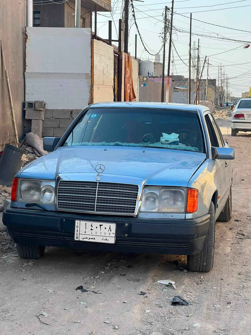 سلام عليكم
السعر ٥٥ ورقه فقط

مارسيدس دب 🐻 
سياره مال بيت نضافه كدام عينك وتجي وشوف احلا
من الصور تفاصيل كله نضيف وياك للسونار محرك ٢٥٠٠ ناعمه وحلوه دواخل نضيفه وحلوه كشرتها نضيفه رقمها مميز مكانها (ناصرية مركز شارع يا حسين) تحويل او وكاله بكيفك واتساب *********** بيع مستعجل والي يوكف عليها يدلل
