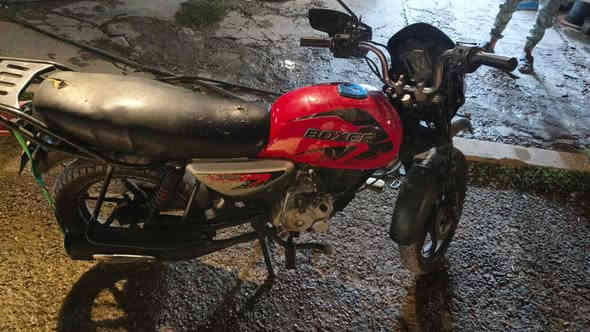 اسلام عليكم بوكسر موديل 22 اوراق ضايعه مكينه وكير وكهربائيات كلها مكفوله بيع او مراوس السعر 750مكاني بغداد ***********
