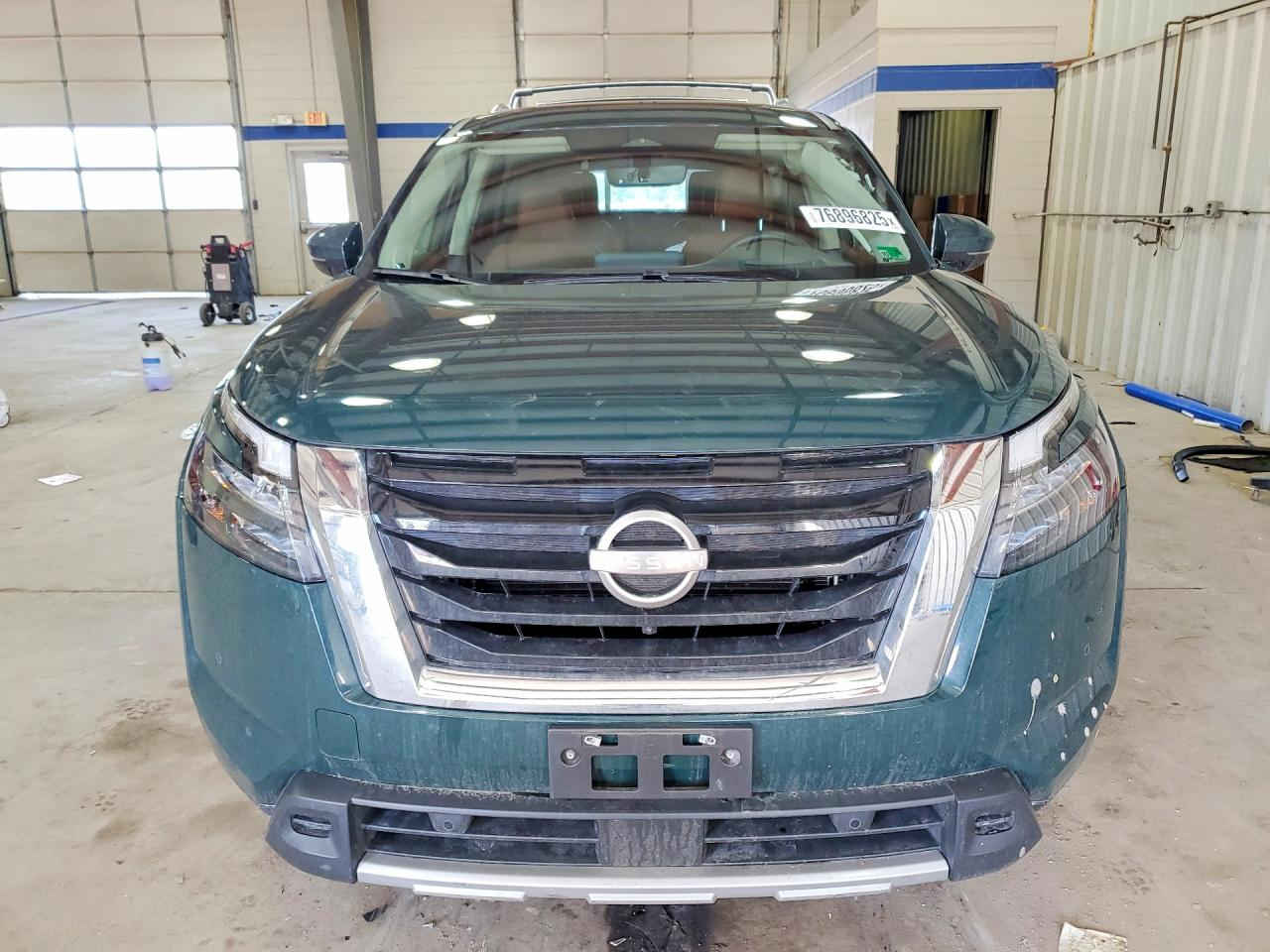 🚨 تنويه مهم
هذه السيارة معروضة في المزاد الأمريكي 🇺🇸
والمزايدة والشراء تتم عن طريق مكتب الباخرة للمزادات 🇮🇶
🔥 تدخل بكتاب الشهداء
───────────────
🚗 نوع السيارة:2025 NISSAN PATHFINDER PLATINUM
📅 تاريخ المزاد:الجمعة 27-03-2026
💰 السعر: يتحدد داخل المزاد
📊 الممشى:30898 ميل فعلي
🛠️المحرك: 6 سلندر / 3.5 لتر
───────────────

🔥 مجاناً مجاناً مجاناً
📄 تقرير كارفاكس مجاني بدون أي مقابل
───────────────

🚗 سحب السيارة خلال 24 ساعة من وقت التسديد
💸 حسابات مخفّضة وعمولات أقل من السوق
───────────────

🚢 الشحن متوفر من:
🇺🇸 🇨🇦 جميع الولايات الأمريكية والكندية
➡️ شحن مباشر إلى العراق
➡️ العقبة – جبل علي – ميرسين
───────────────

🛃 تخليص كمركي كامل من ميناء أم قصر
🏔️ تخليص كمركي إلى إقليم كردستان
🇯🇴 شحن مباشر إلى عمّان (العقبة)
🇹🇷 شحن إلى ميناء ميرسين – تركيا
───────────────

🏢 فروع الشركة:
📍 الفرع الأول: بغداد – السيدية – الإعلام
📍 الفرع الثاني: الإمارات العربية المتحدة – الشارقة – الصناعية 4
───────────────

👥 مجموعة البيع والشراء:
https://www.facebook.com/share/g/17pXXBgeeU/?mibextid=wwXIfr

───────────────

🎵 TikTok:
https://www.tiktok.com/@al_bakhera?t=8qGOLioZlVE&_r=1

───────────────

📞 للاستفسار والتواصل:
+9647739115599


**إذا كنت صاحب هذا الإعلان وتريد حذفه لأي سبب، رجاءا أرسل رسالة إلى الدعم الفني**