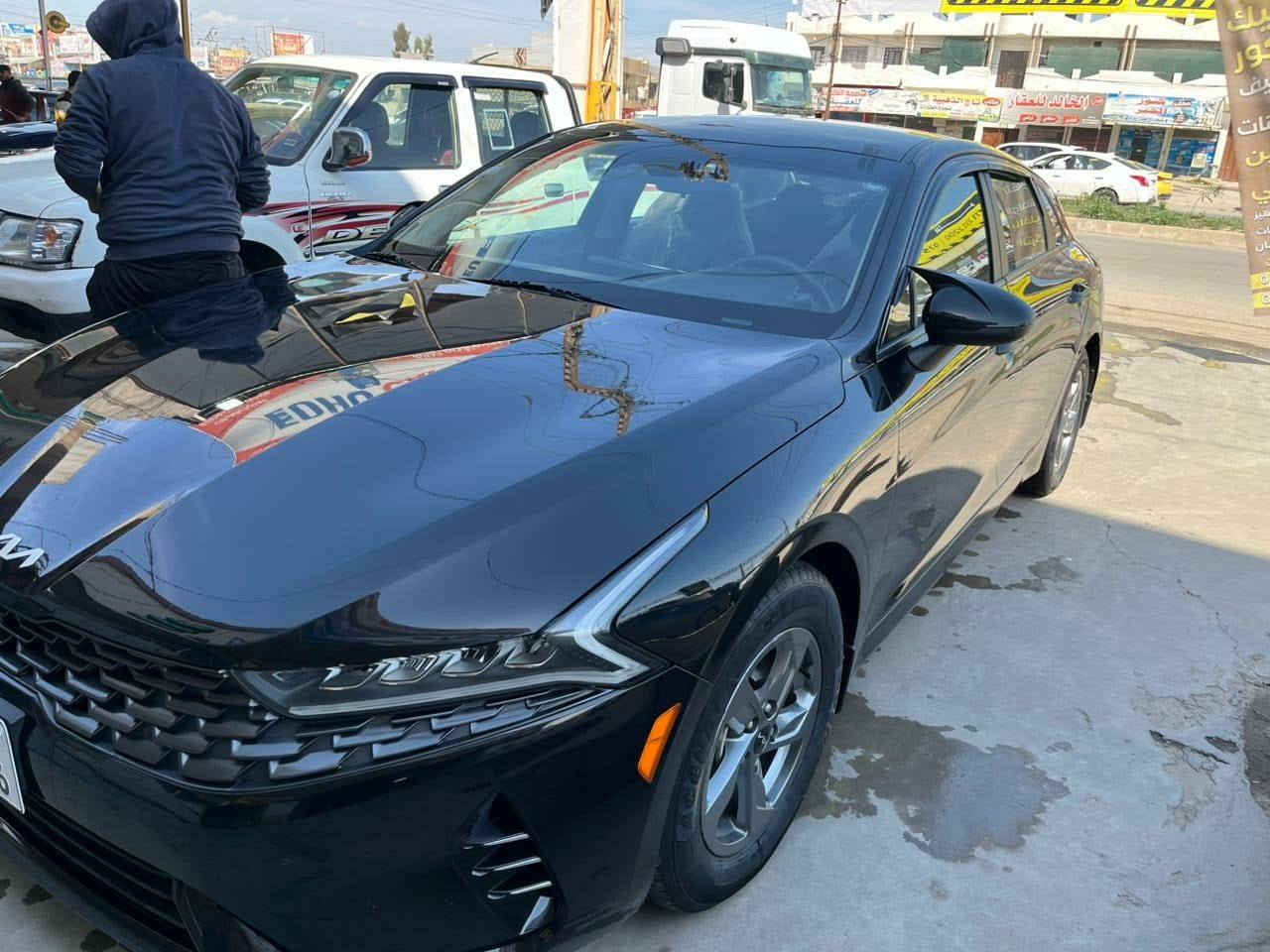 كي فايف وارد أمريكا موديل 23 نوعها LXS
لون اسود بصمه محرك 1600 تيربو
رادار امامي رادار جانبي
سياقه ذاتيه تحديد مسار توقف ذاتي
مصابيح اماميه تقنيه LED
الضرر جاملغ تبديل بدون ايرباك وبدون دواخل
بارد بحافه الباب مال السائق بدون صبغ السعر 170 و بيه مجال العنوان الديوانيه
***********
