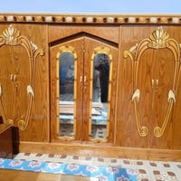 غرفة مستعملة • ٦ أبواب • قضاء القاسم