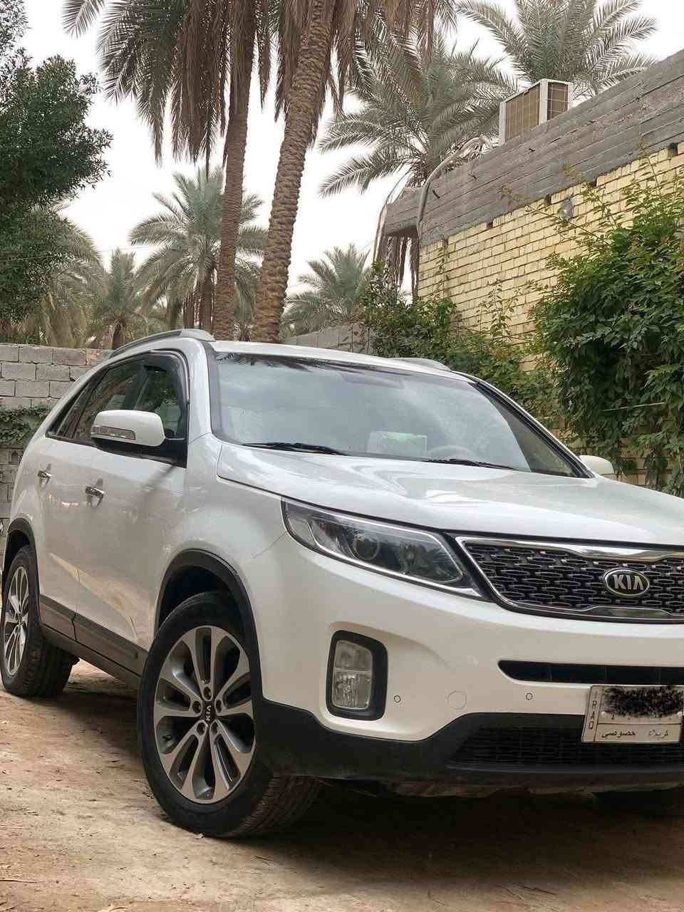 سلام عليكم سورنتو2014
سياره للبيع سورنتو خليجي محرك 6سلندر
 7راكب ،مواصفات فول ما عدا البانوراما 
سياره بصمه 
لد امامي 
لد خلفي 
حساس امامي 
حساس خلفي 
كشن كهربائي 
جهاز بلوتوث 
تحكم ستيرن 
مري شفط 
كشنات جلد البلادي 
السعر: 175وبيها مجال 
مكاني كربلاء الحسينيه 
الاستفسار ***********
