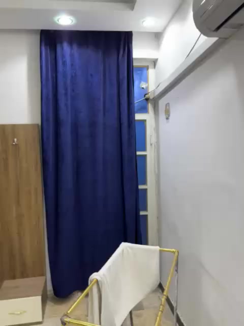 للبيع بيت 50 متر طابو ملك صرف
السلام عليكم بيت 50 متر طابو صرف مو زراعي كفائات السيديه 3 طوابق بيت كلش حلو وسعرها مرتب اني صاحب البيت مو دلال مباشر من عندي 
الاتصال ع رقم 
***********
