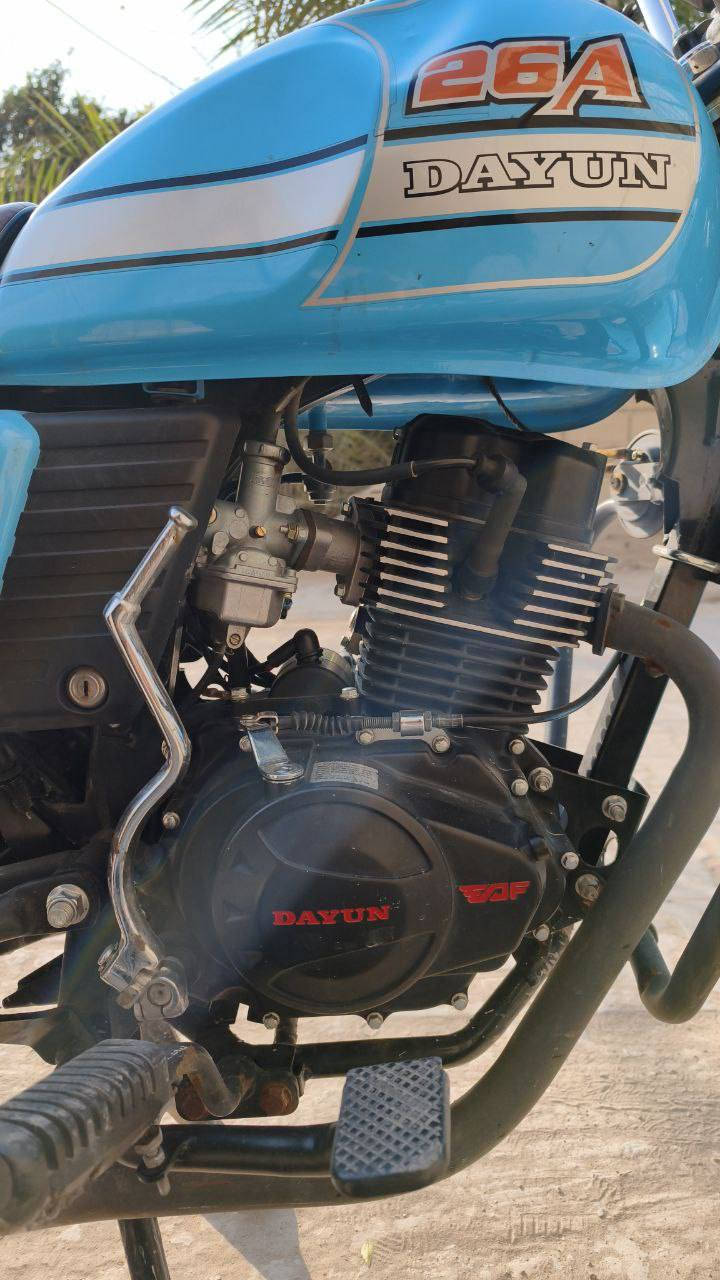 السلام عليكم دايوان مديل23 
لوحه وسنويه انكليزي دراجه برغي ممفتوح
 مكينه خرسه 
بغداد الشعله 
هاتف ***********
