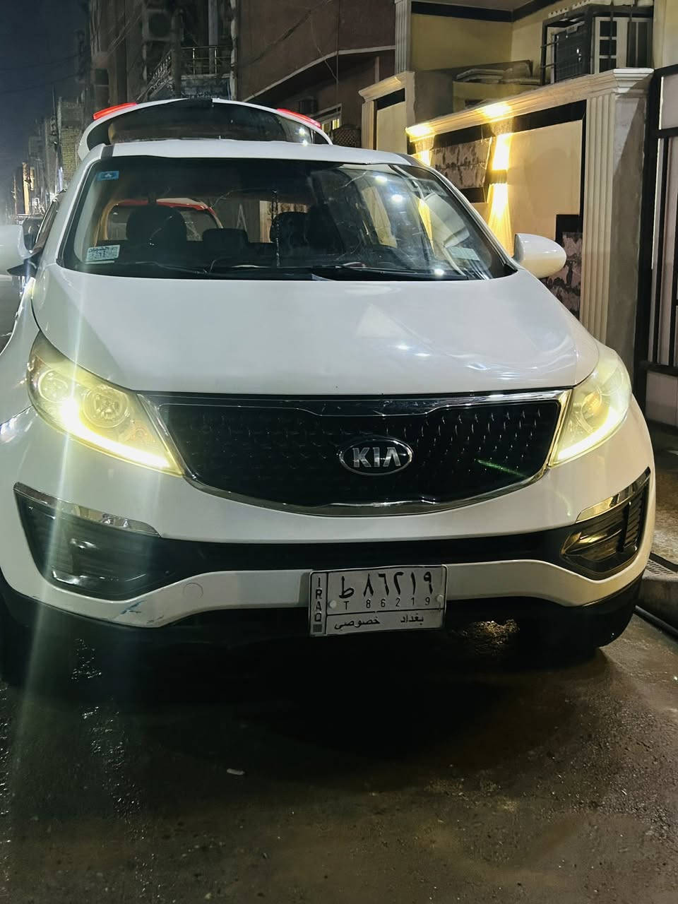 سلام عليكم  كية سبورتج موديل ٢٠١٦وارد أمريكي حادثه فقط صندوق تخم تاير جديد سياره جاهزه  بالعافيه على الياخذه العنوان  بغداد الشعب حي البساتين السعر 140وبيه مجال 
الاتصال على رقم ***********
