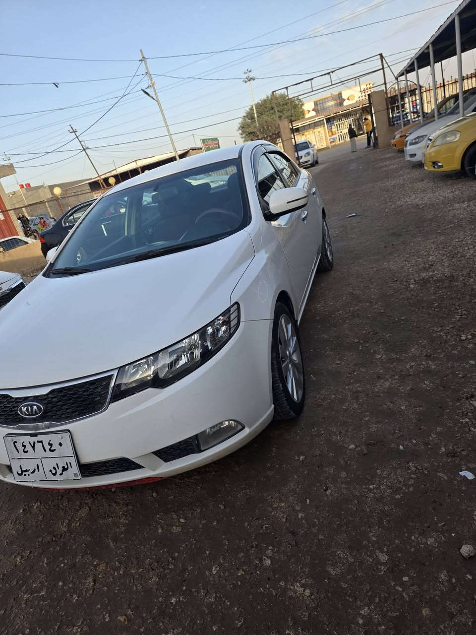 سيراتو خليجي موديل 2012
مكفوله عده ربع باب خلفي 
سياره جديده وجاهزه للاخير
مكينه 1600جديده
السعر 95$
الاتصال ***********
