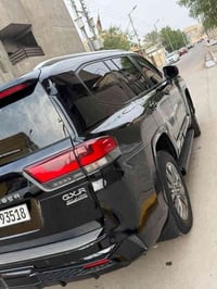 لاندكروزر ٢٠٢٤ • ٣٩٠٠٠ كم • كفاله عامه