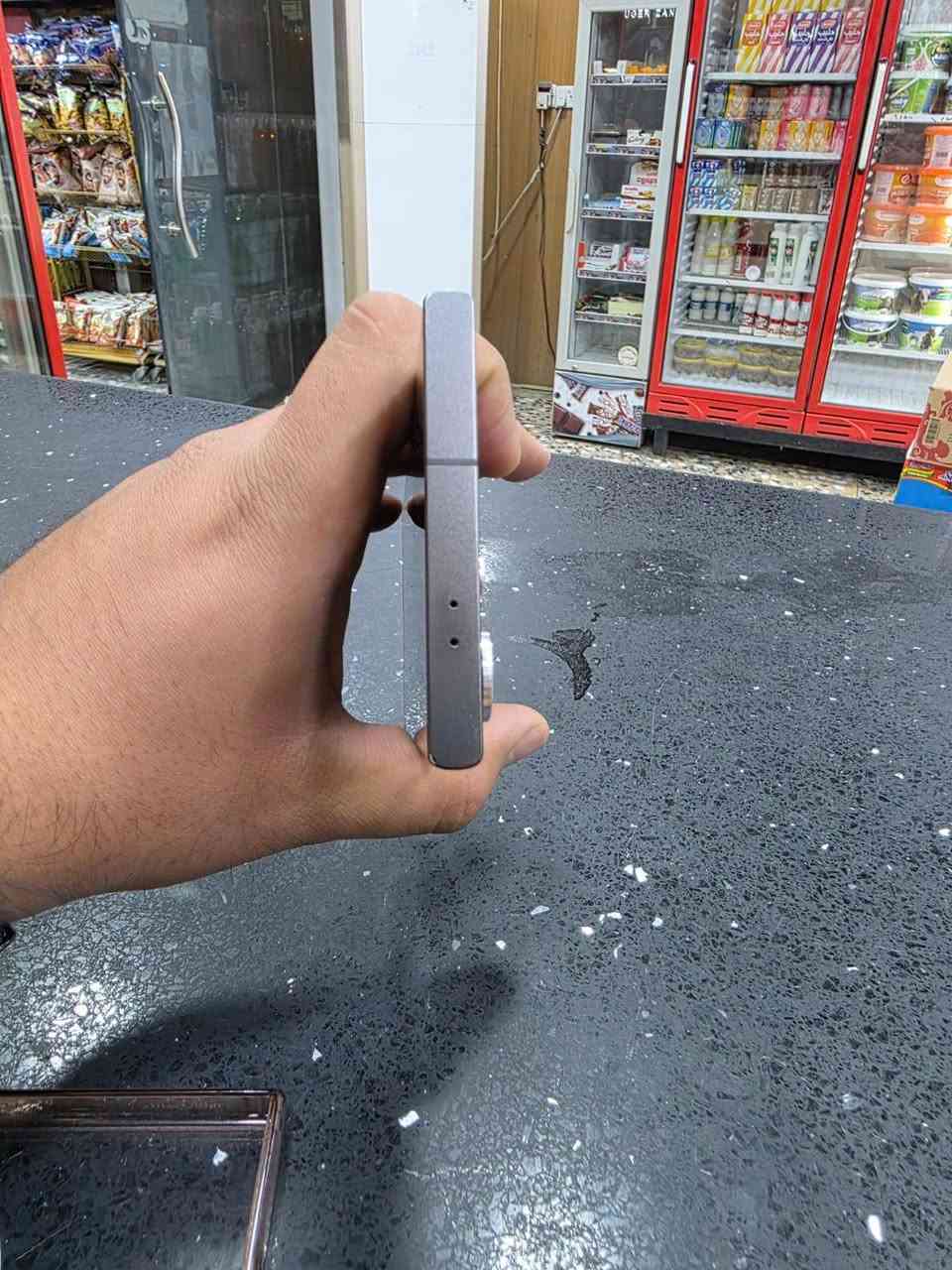 📱 للبيع: Samsung Galaxy S24 Ultra (1 تيرابايت)
🔥 الجهاز بحالة ممتازة جداً
💎 النضافة: 95%
💾 السعة: 1TB (تيرابايت)
📸 أداء عالي وكاميرات قوية جداً
💰 السعر: 1,050,000 دينار عراقي
📍 الموقع: بغداد – العبيدي
📞 للتواصل: ***********
⚡ فرصة ممتازة للي يدور جهاز قوي وسعة كبيرة بسعر مناسب
