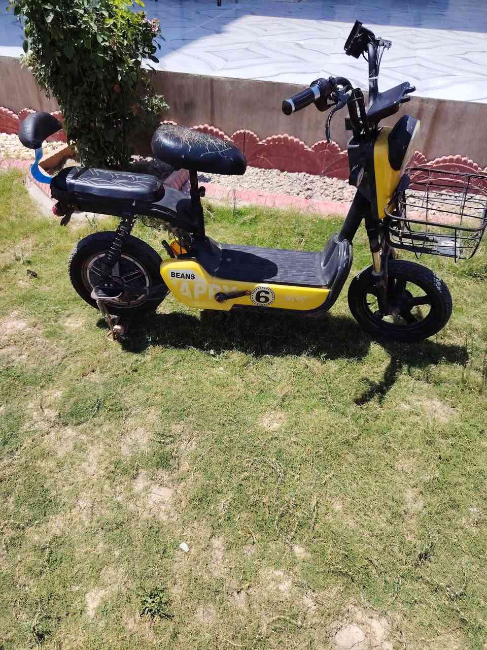 السلام عليكم
ماطور شحن للبيع حجم 14
بطاريات شرط عل فحص👉
فول مواصفات شاشه عطل
السعر ١٦٠ وبي مجال 
الخاص مفتوح


**إذا كنت صاحب هذا الإعلان وتريد حذفه لأي سبب، رجاءا أرسل رسالة إلى الدعم الفني**