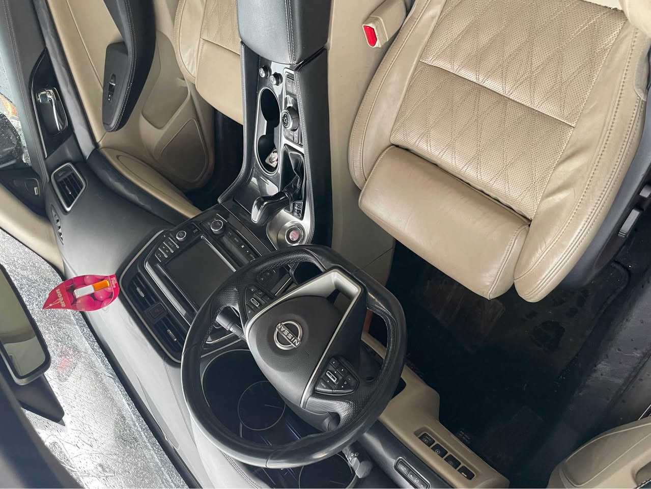 السلام عليكم اخوان 
ماكسيما 2023 فول فول 
خمس كاميرات 
رادار 
بانوراما 
كشن هيتر
مقدمة 110 $ ورقة 
بالشهر 300 $ دولار
تعال بس جيب بطاقة سكن استنستاخ و هويتة
و كبل اخذ السيارة و توكل 

لجميع المحافظات بدون كفيل 
العنوان اربيل للتواصل ع الواتساب 
الواتساب *********** أربيل, العراق
