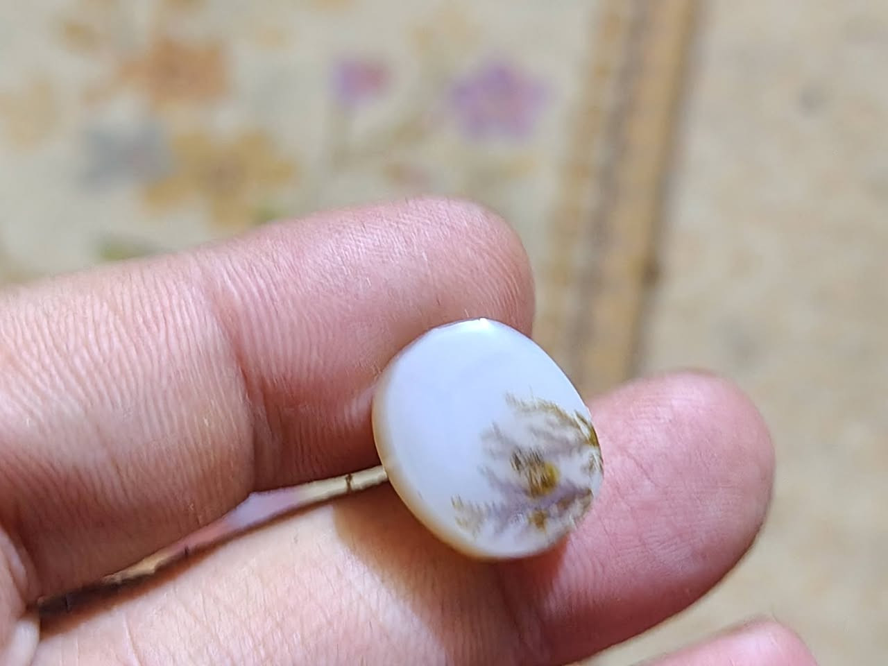 عقيق يماني شجري طبيعي حر بذمه قطعه واحد على واحد السعر 35  الف للطلب ***********
