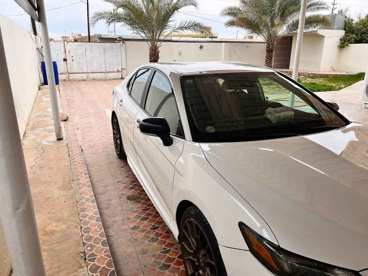تويوتا كامري 𝐒𝐄 موديل 2023 بلاك توب
رقم بغداد بأسمي 

عداد المسافة : 150الف Km 

حجم المحرك : 2.5L  هايبرد 

المواصفات SE 

السعر 180‏‎

حادث السياره جاملغ امامي وبيه مكانين صبغ 

مكان السياره صلاح الدين سامراء

 ***********‬
