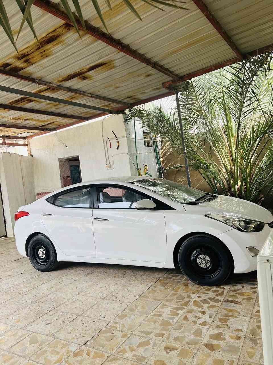 النترا وارد كوري مديل 12رقم بصرة مكفوله من الضربه و التبديل جديده وجاهزه من كلشي مابيههه اي نقص محرك وكير و حداديه و تبريد شرط الفحص سيارة مالت بيت شاشة جديده وباتري جديد السعر 95 هاتف ***********
