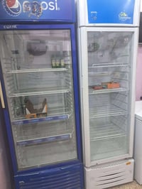 عارضات عدد 2 نضيفات جدد ستعمال للبيع الاستفسار07811227073