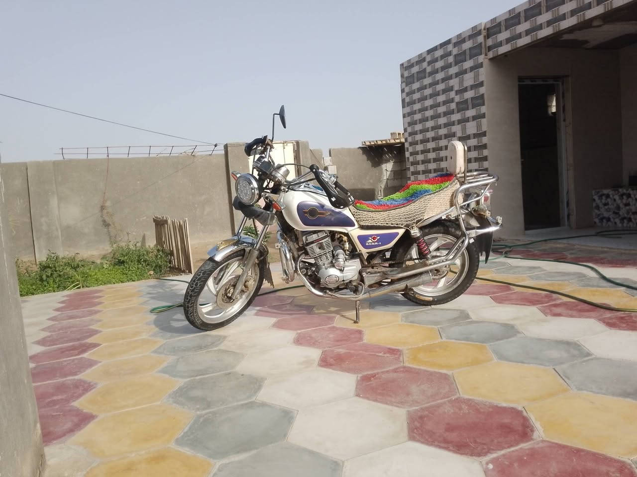 جونده للبيع موديل 2016 مكاني السماوه الرميثه النجمي ***********
