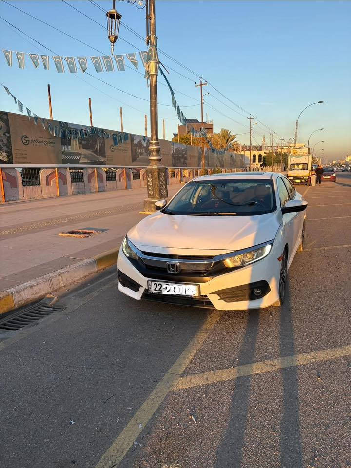 هوندا سيفيك ٢٠١٨
محرك ١٥ توربو
٣ قطع صبغ فقط بدون تبديل يعني القطع بلادية
بدون دواخل بدون شواصي شرط
مكانها كركوك
بيها كوبون بانزين
١١٥$
***********
