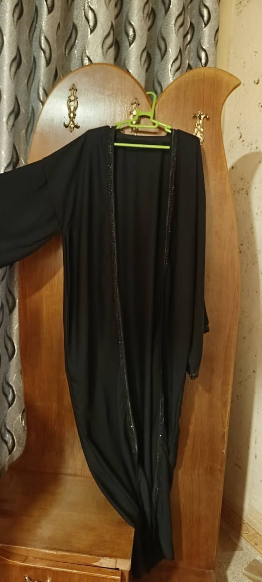 السلام عليكم عندي اغرض للبيع


**إذا كنت صاحب هذا الإعلان وتريد حذفه لأي سبب، رجاءا أرسل رسالة إلى الدعم الفني**