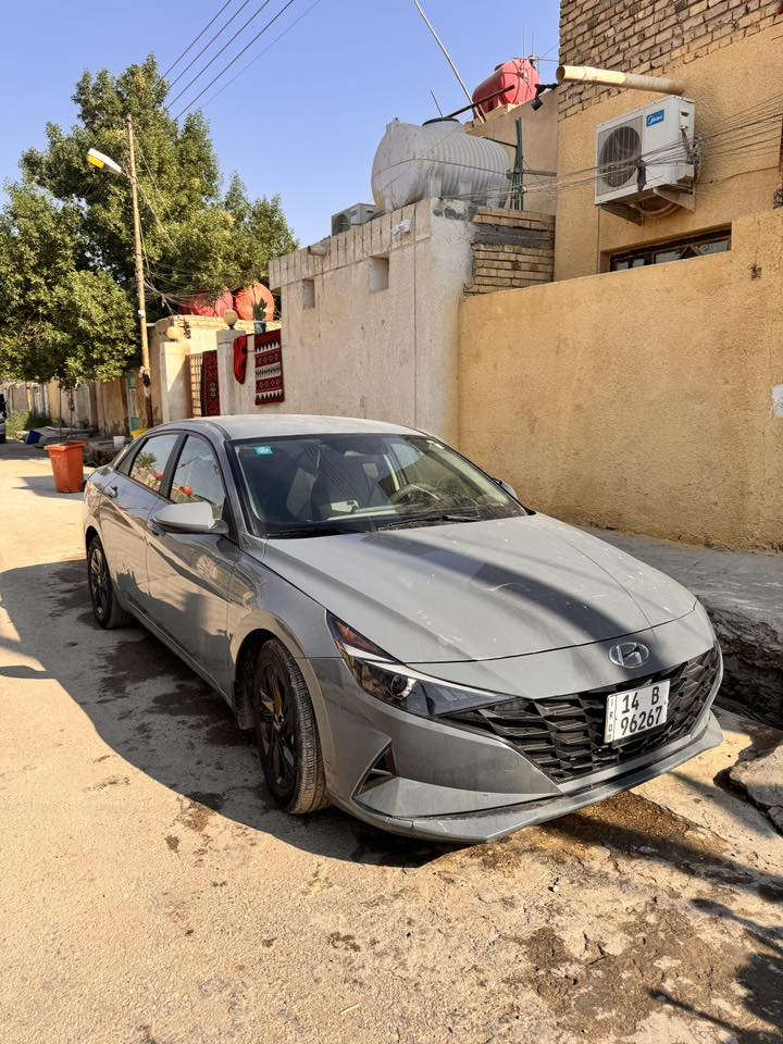 النترا 2022
نص فول وارد امريكي 

ضربته بلجنطه خفيفه 

بصره معوقين 
ماشيه 25 ميل
لون سمنتي مميز 

السعر 155 وبيه مجال 
سياره نظافته 100%
الاتصال ع رقم التالي 
***********
