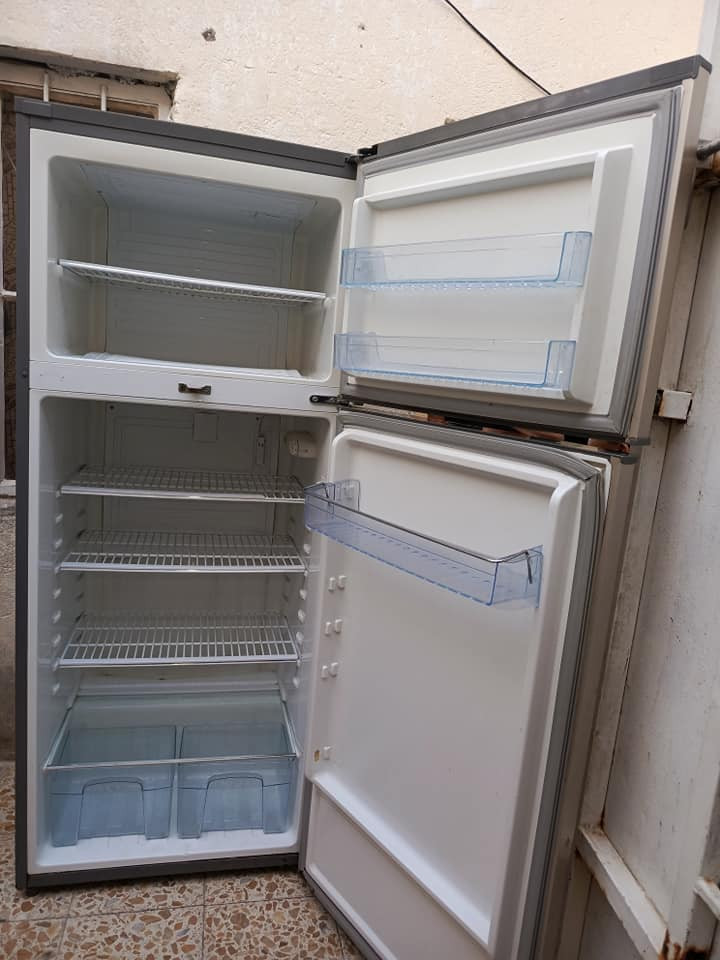 شرط الشغل سعر 150 مكان زديناويه واتساب ***********
